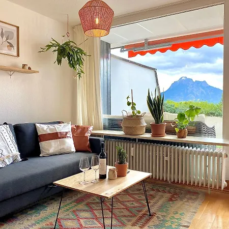 Butler * Bohemian Spirit In The Alps * Netflix Фюссен