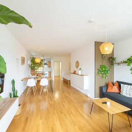 Апартаменти Butler * Bohemian Spirit In The Alps * Netflix Фюссен