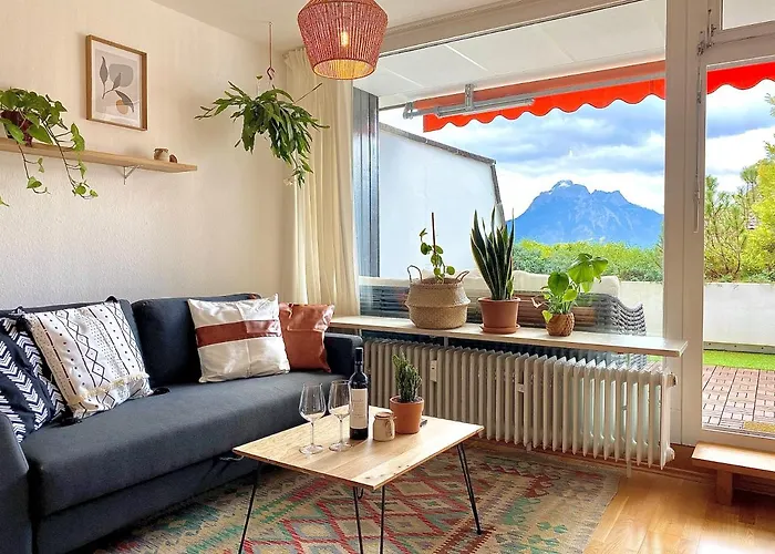 Butler * Bohemian Spirit In The Alps * Netflix Фюссен