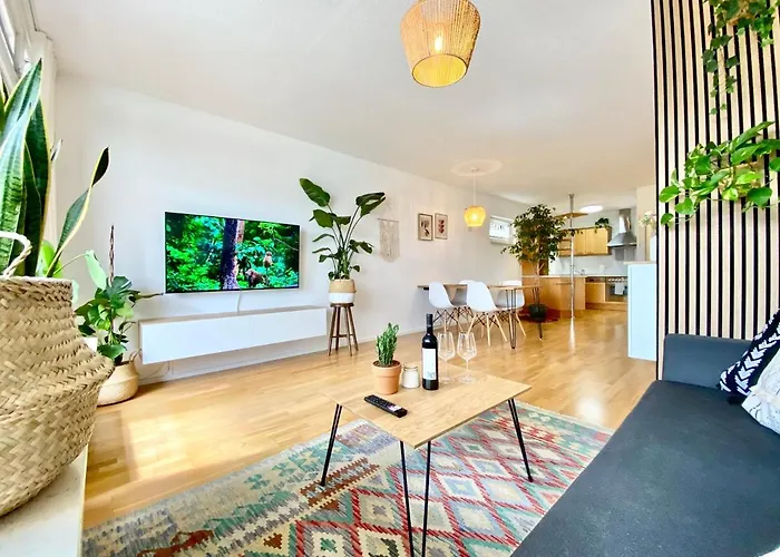 Apartman Butler * Bohemian Spirit In The Alps * Netflix *