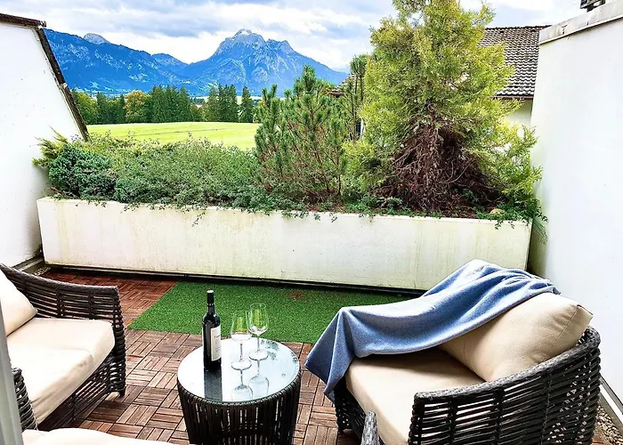 Butler * Bohemian Spirit In The Alps * Netflix * Füssen